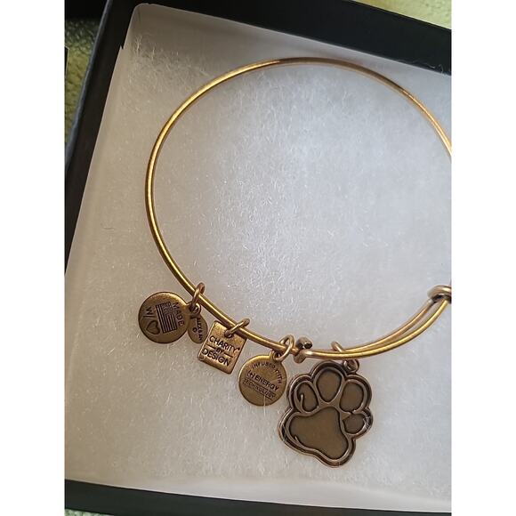 NEW Alex and Ani paw Prints Of Love gold expandable bracelet bangle 2015 ASPCA - Picture 3 of 6